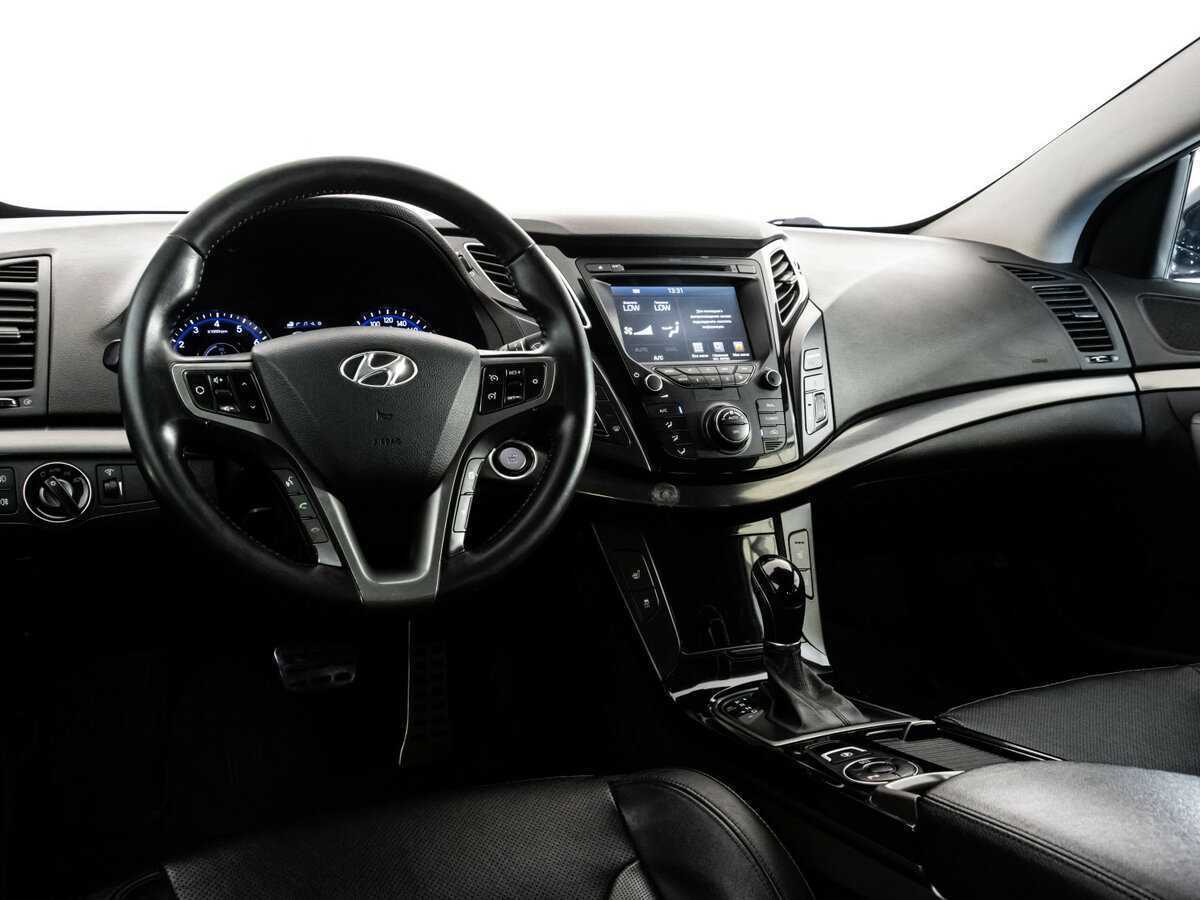 Купить Hyundai i40, 2015, 165 210 км, фото №9