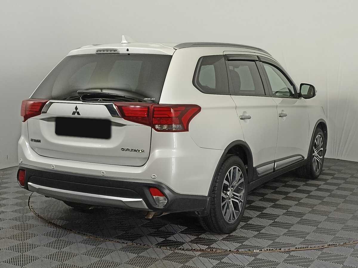 Купить Mitsubishi Outlander, 2017, 188 467 км, фото №4