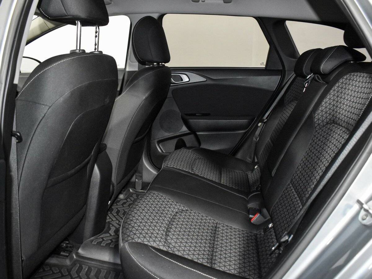 Купить Kia Ceed, 2019, 187 000 км, фото №11