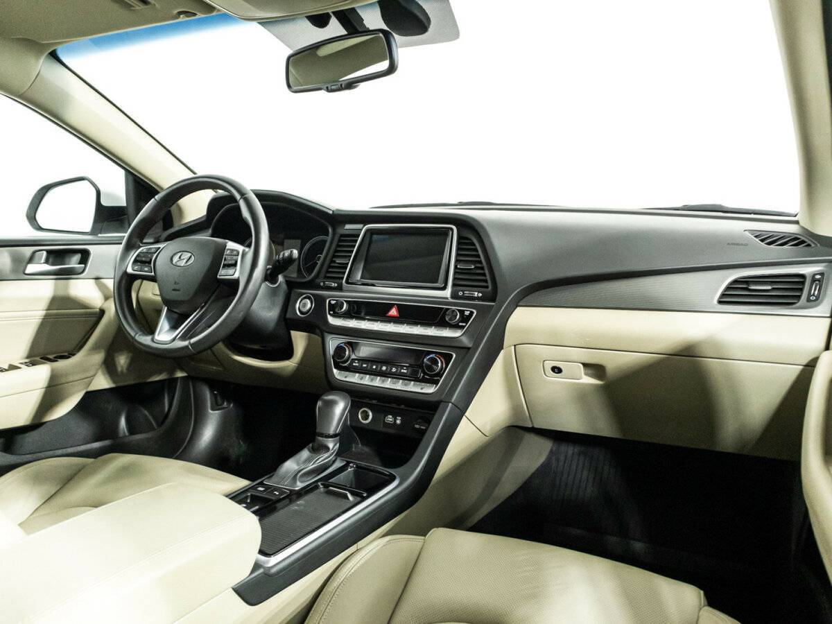 Купить Hyundai Sonata, 2017, 23 902 км, фото №9