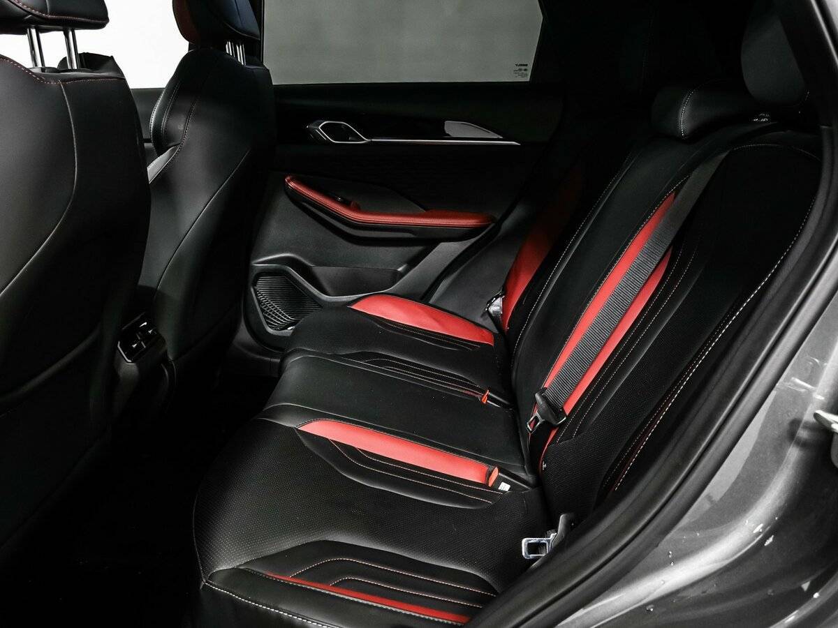 Купить Geely Coolray, 2024, 8 883 км, фото №12