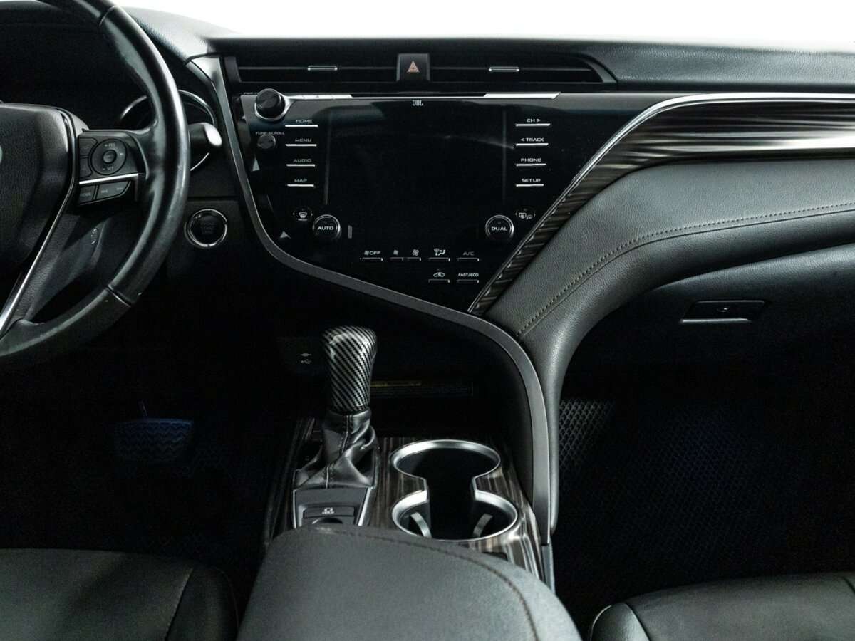 Купить Toyota Camry, 2018, 118 000 км, фото №14