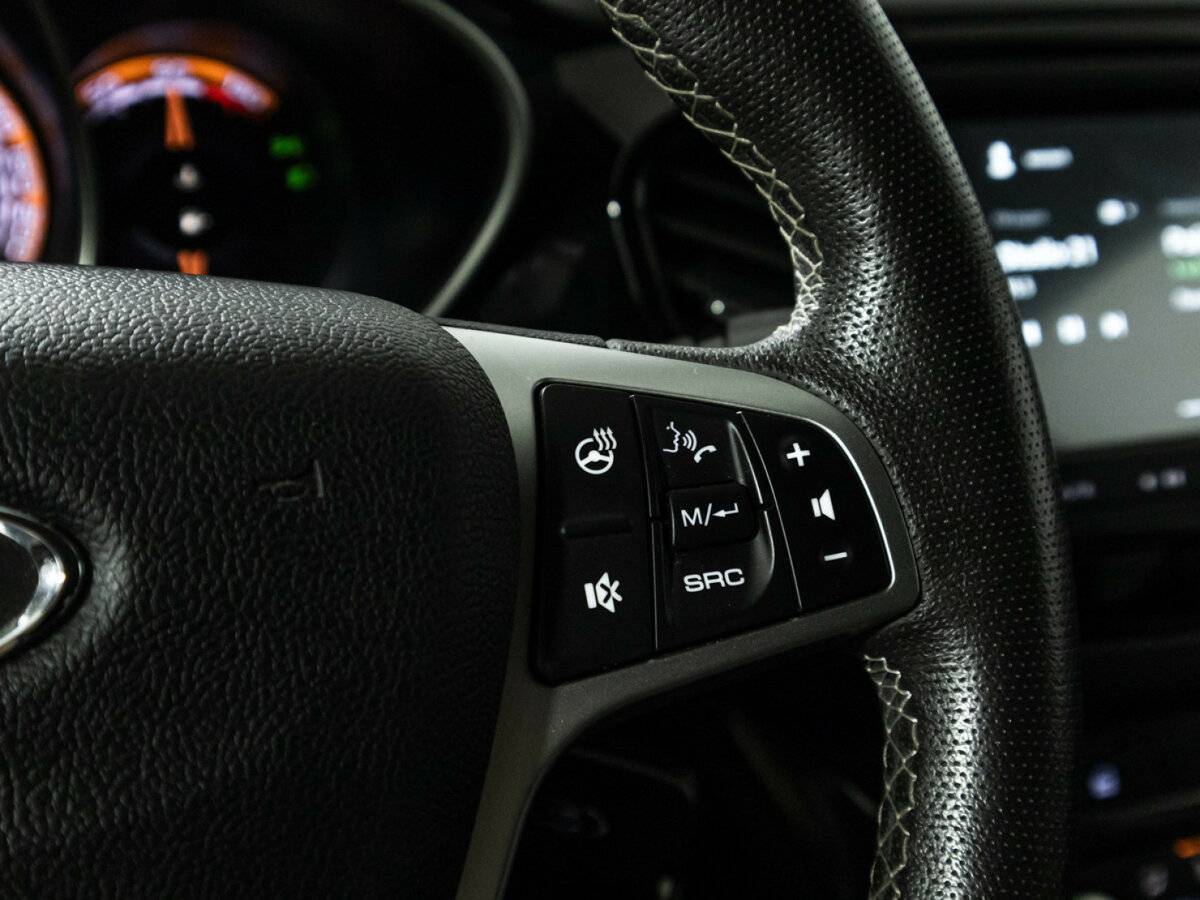 Купить Lada (ВАЗ) Vesta SW Cross, 2021, 76 069 км, фото №20