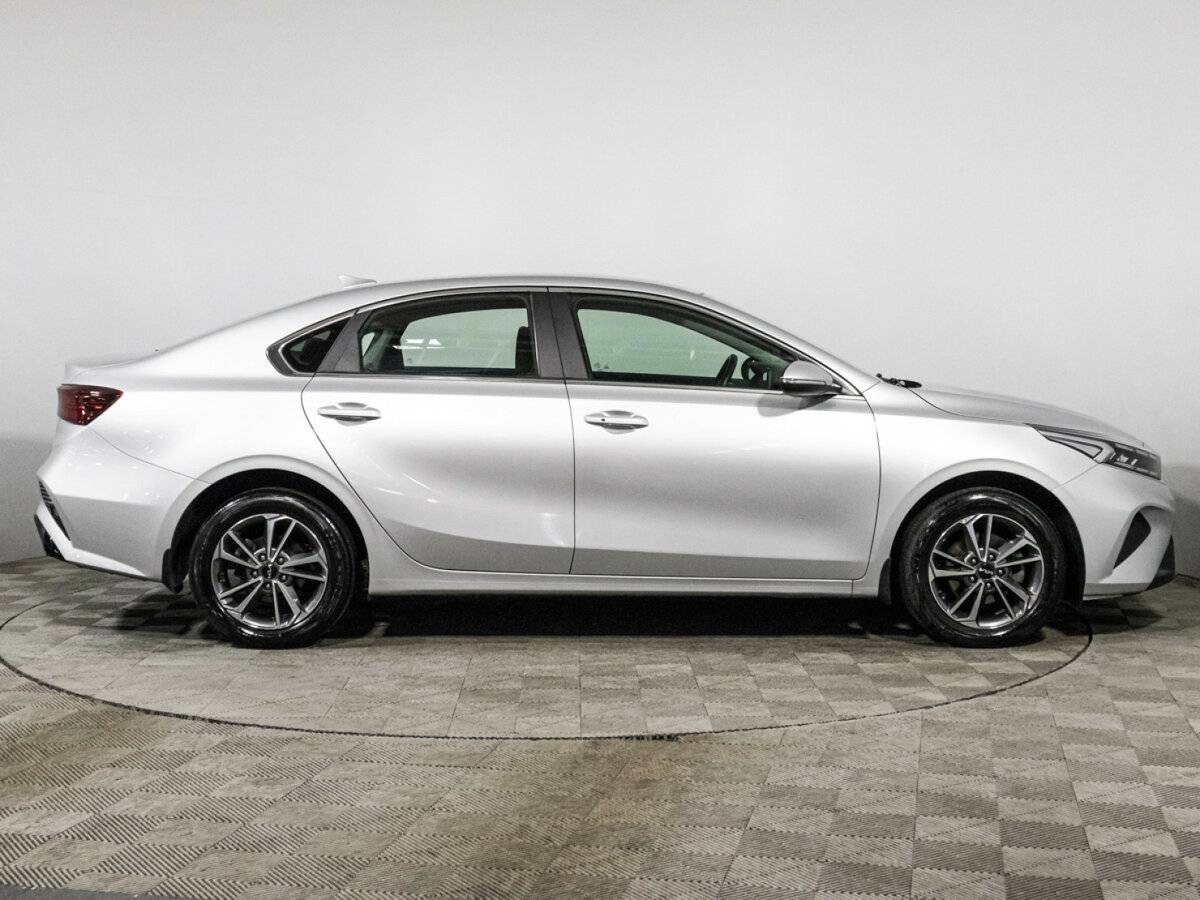 Купить Kia Cerato, 2021, 67 976 км, фото №4