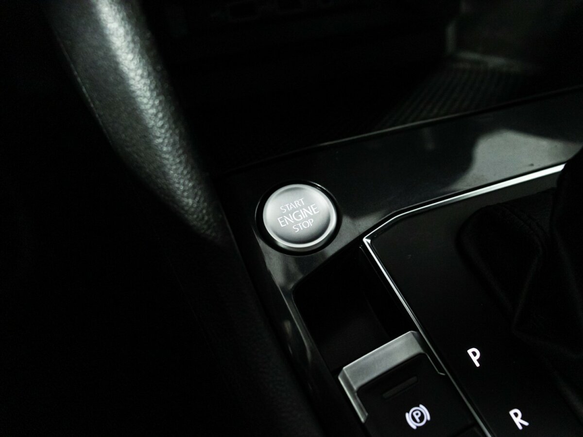 Купить Volkswagen Tiguan II, 2019, 150 653 км, фото №15